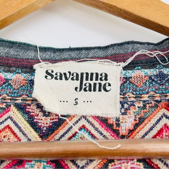 Savanna Jane denim look blue and pink striped embroidered top size small - Picture 3 of 8